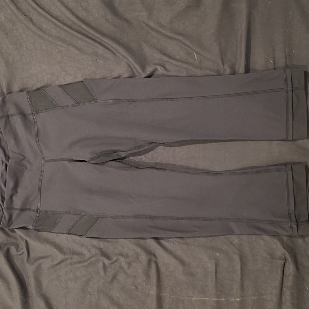 Lululemon Cropped Leggings